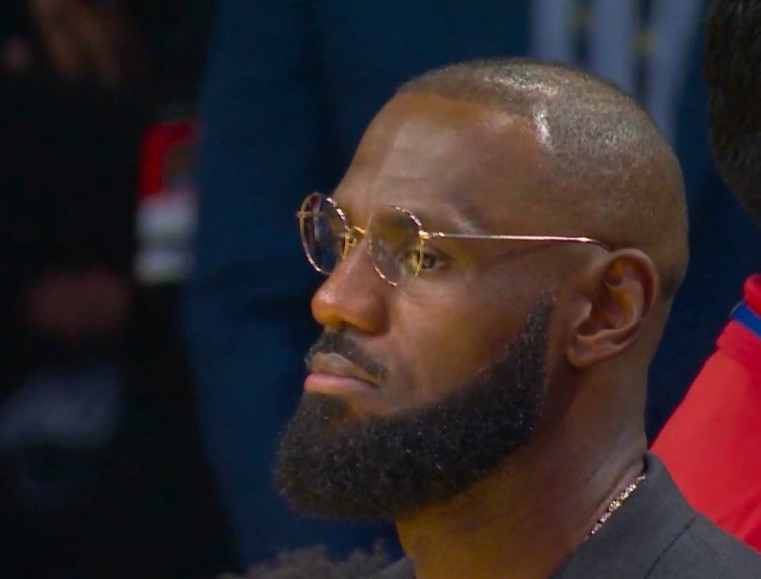 NBA: Kalah di Laga Pembuka, LeBron James Bantu Pelatih Kupas Masalah Lakers