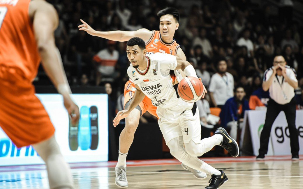 Laga Terakhir Babak Reguler IBL antara Dewa United vs Pelita Jaya Jadi Penentu Puncak Klasemen