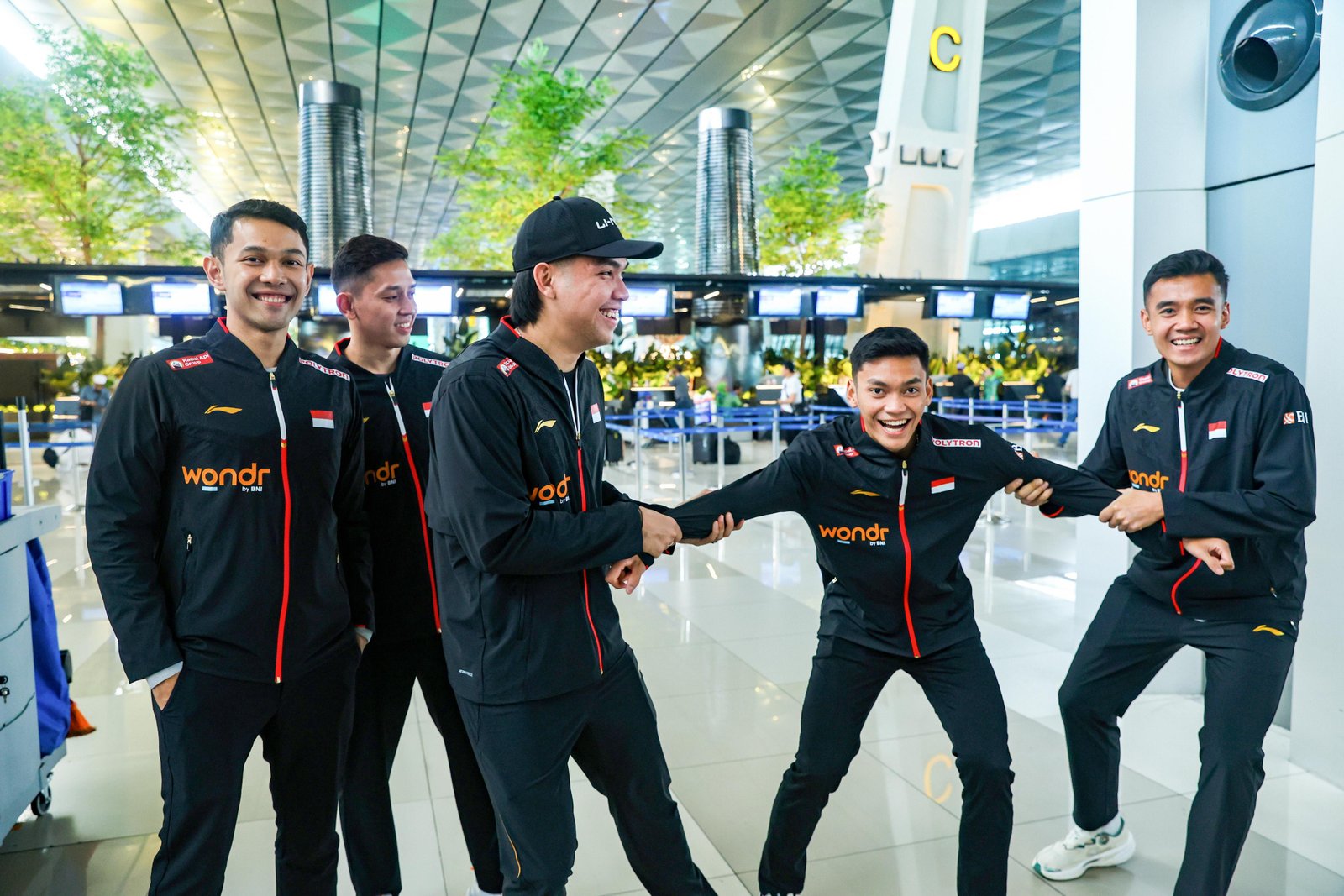 Tanpa Transit, Tim Indonesia Terbang ke Xiamen untuk Berjuang di Piala Sudirman 2025