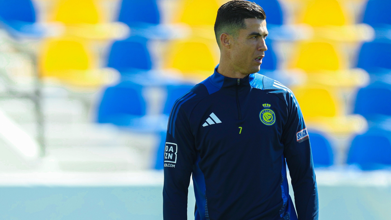 Tak Disangka, Orang Terdekat Cristiano Ronaldo Lebih Ngefans dengan Kylian Mbappe