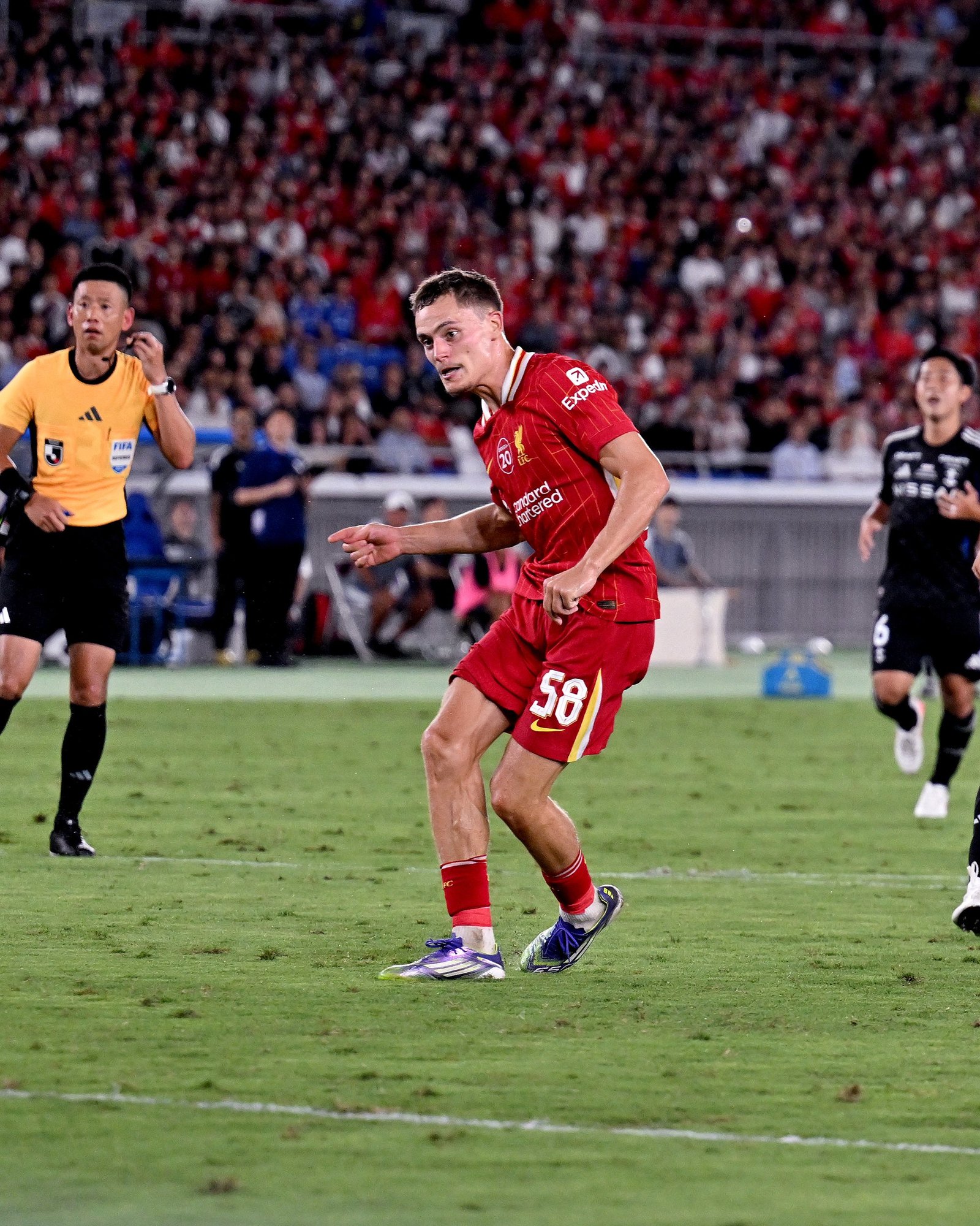 Skor Yokohama vs Liverpool: Florian Wirtz Nyekor, The Reds Menang Lawan Klubnya Sandy Walsh