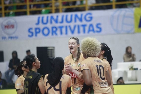 Julia Beri Pengaruh, Gresik Petrokimia Jaga Asa Lolos Final Proliga 2025