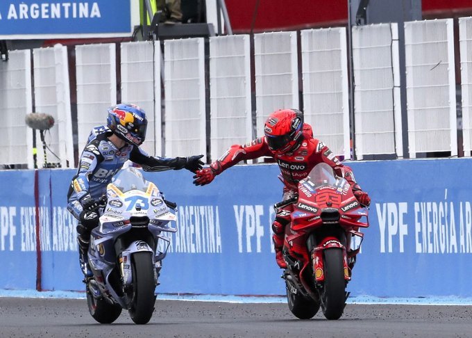 Bagnaia Lewat, Marc Marquez Sebut Alex Marquez Jadi Lawan Utamanya di MotoGP 2025