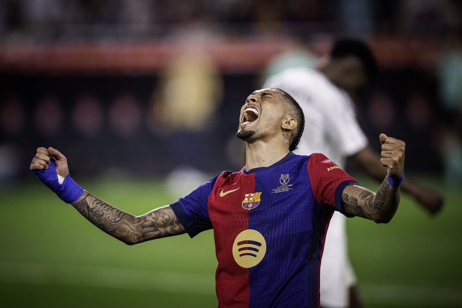Bintang Barcelona Raphinha Blak-Blakan Akui Tolak Tawaran Super Besar Klub Arab Saudi Demi Mimpi di Barca