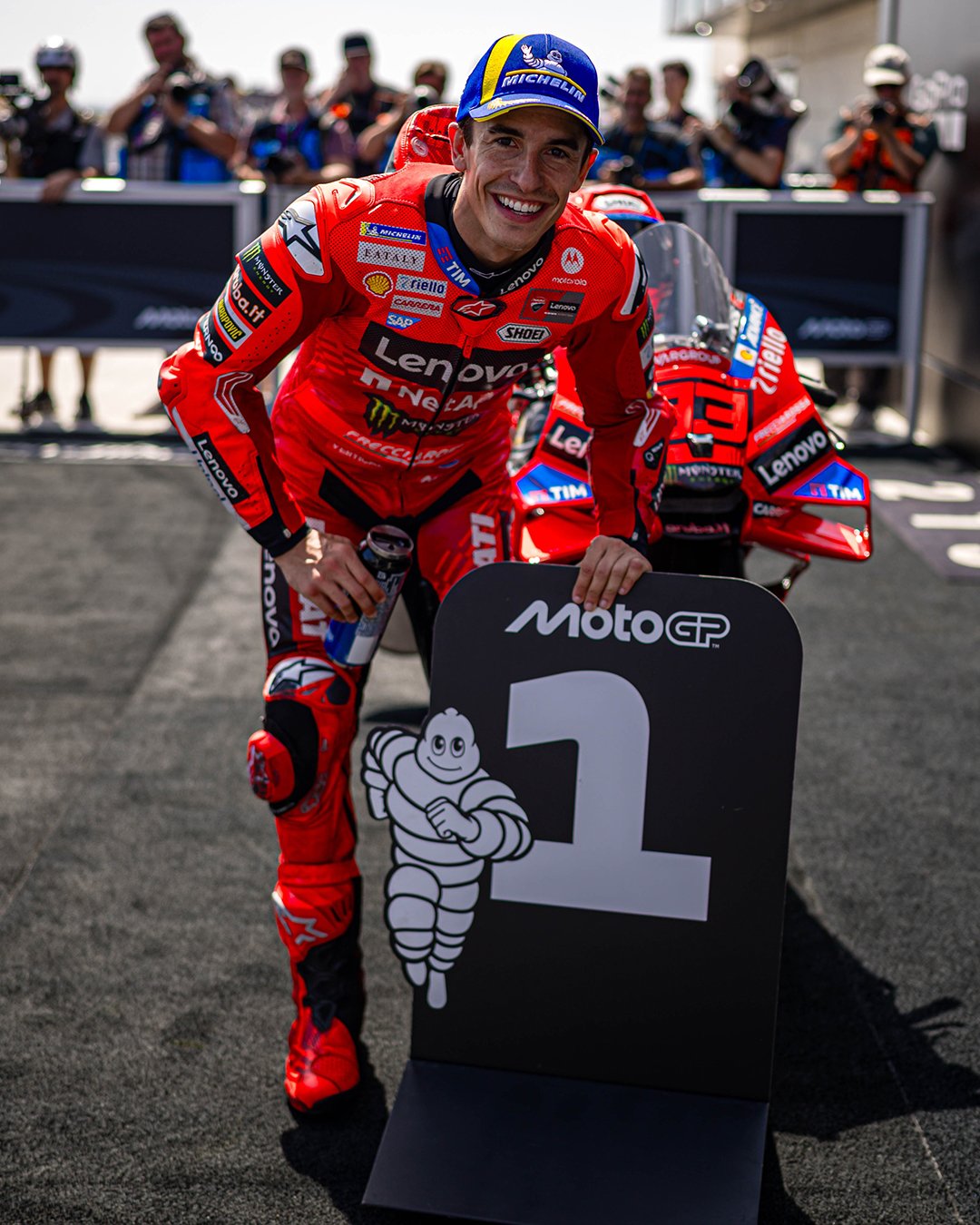 Hasil MotoGP Aragon: Marc Marquez Gak Ada Lawan di Kampungnya Sendiri, Bagnaia Amankan Podium