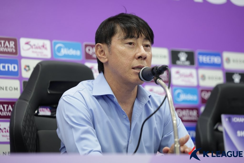 Shin Tae-Yong Blak-Blakan Bicara soal Pemecatannya di Ulsan HD