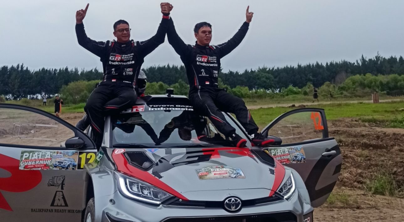 Sempat Shock, Ryan dan Adi Berjaya di Kejurnas Sprint Rally Usai Dibungkam Tebe Adhi