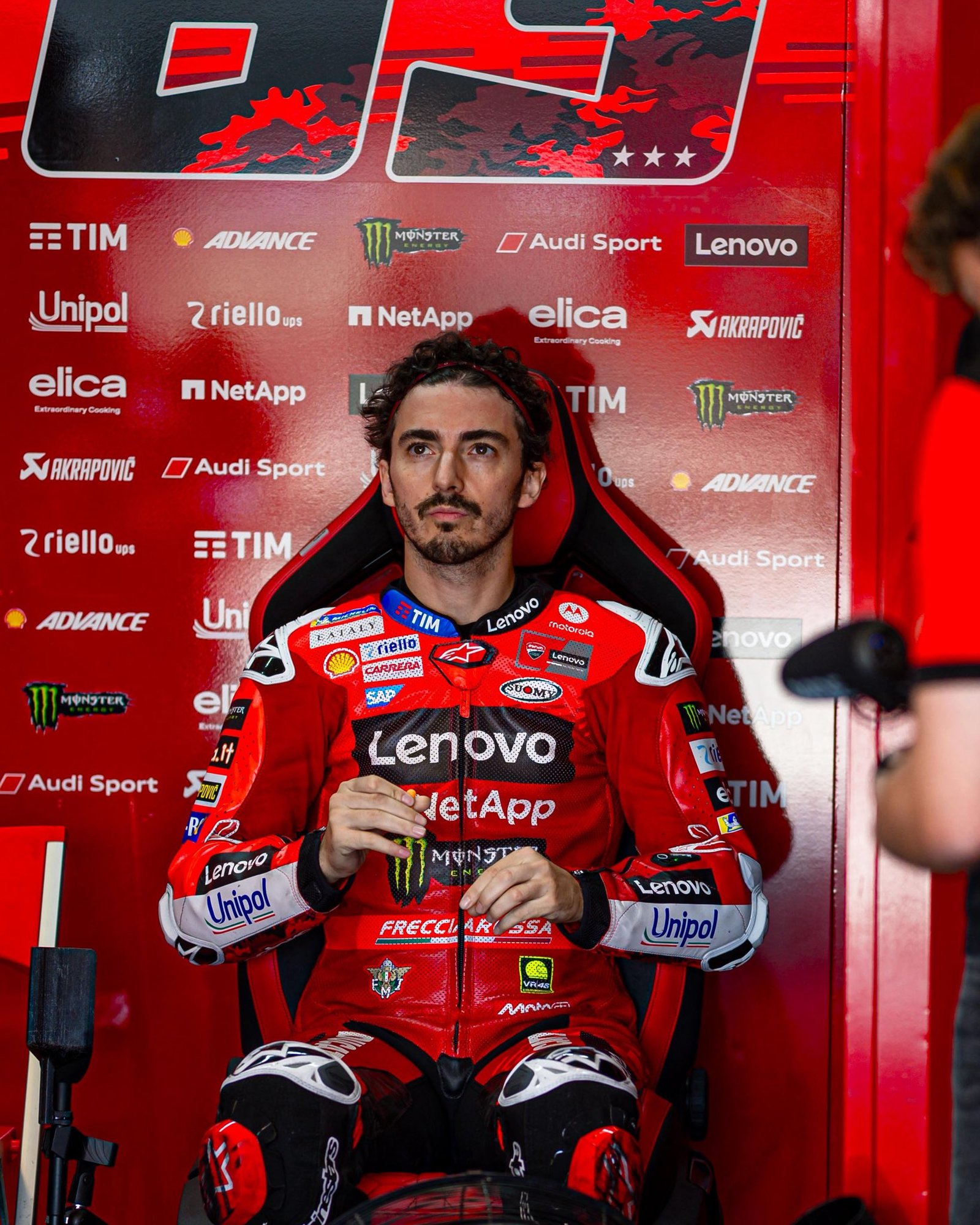 Pecco Bagnaia Merengek Pembalap Ducati Lain Cobain Motornya di Tes MotoGP Aragon