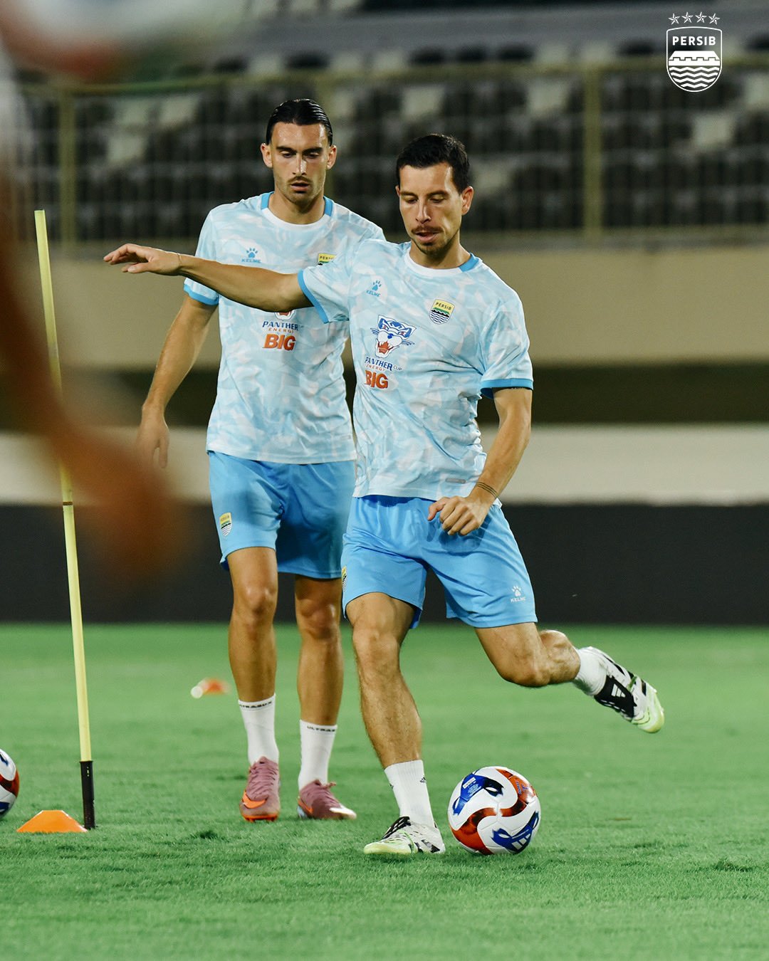 Link Nonton Siaran Langsung Super League: PSBS vs Persib