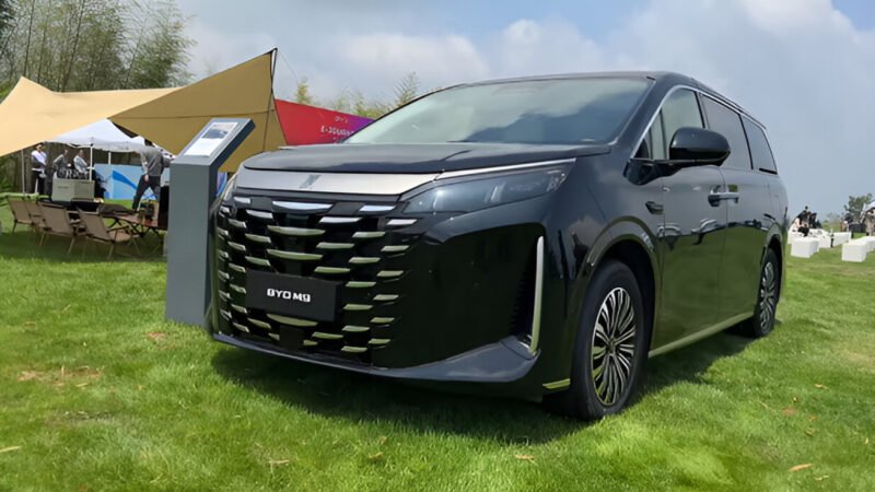 BYD Mulai Jual Mobil Mewah M9 untuk Pasar Luar Negeri, Alphard Dapat Pesaing Baru Lagi!