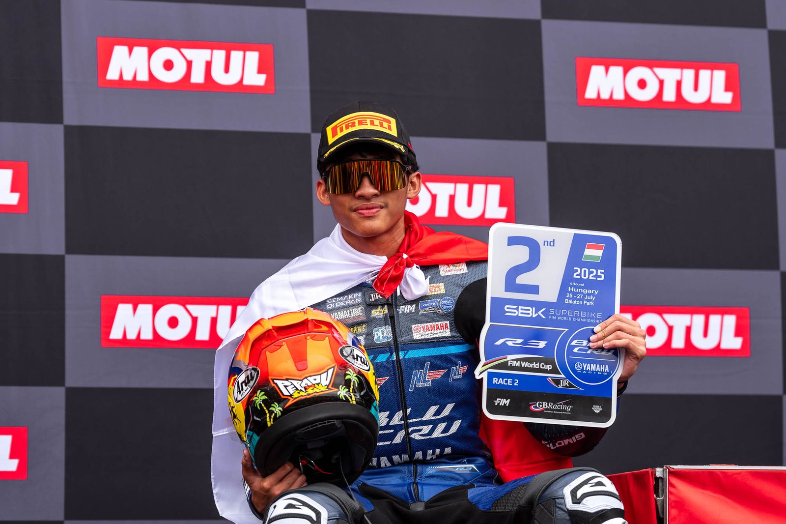 Arai Agaska Rebut Juara di R3 BLU CRU World Cup Hungaria, Simak Strategi Sang Pembalap Binaan Yamaha Ini