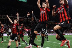 Hasil dan Klasemen Liga Italia: Gokil, 10 Pemain AC Milan Taklukkan Napoli untuk Rebut Puncak