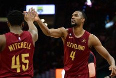  Forward Cleveland Cavaliers Evan Mobley Rebut Gelar Pemain Bertahan Terbaik NBA