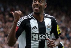 Ngotot Ingin ke Liverpool, Alexander Isak Bakal Absen di Laga Pembuka Newcastle United