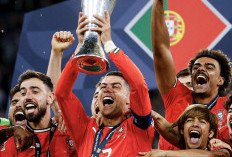 Alasan Roberto Martinez Terus Mainkan Ronaldo yang Menua di Portugal