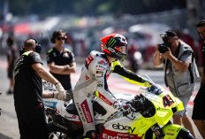 Ducati Terima Banyak Pukulan di MotoGP Inggris, Untung Marc Marquez Hoki! 