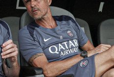 PSG Sudah Perkasa, Luis Enrique Masih Ingin Bajak Gelandang Barcelona Ini